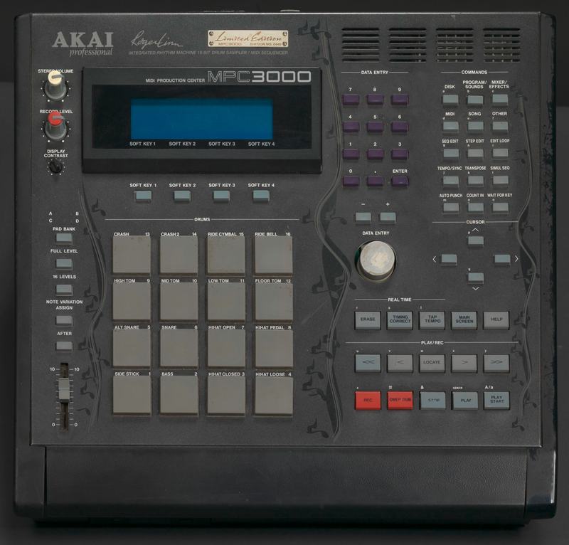 Akai MPC 3000 sampler